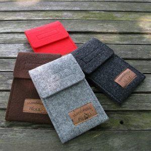 Maßgefertigte Filz-Handyhülle mit Verschlussklappe – Eleganter Schutz nach Maß